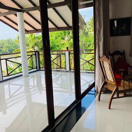 Skywalker Guest House Weligama Esterno foto