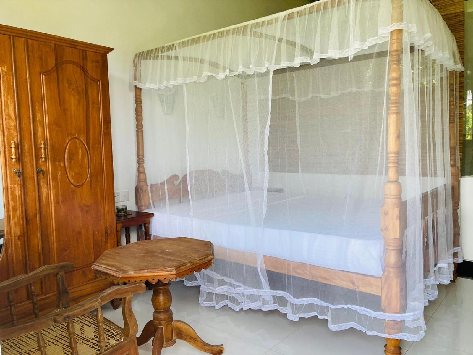 Skywalker Guest House Weligama Esterno foto