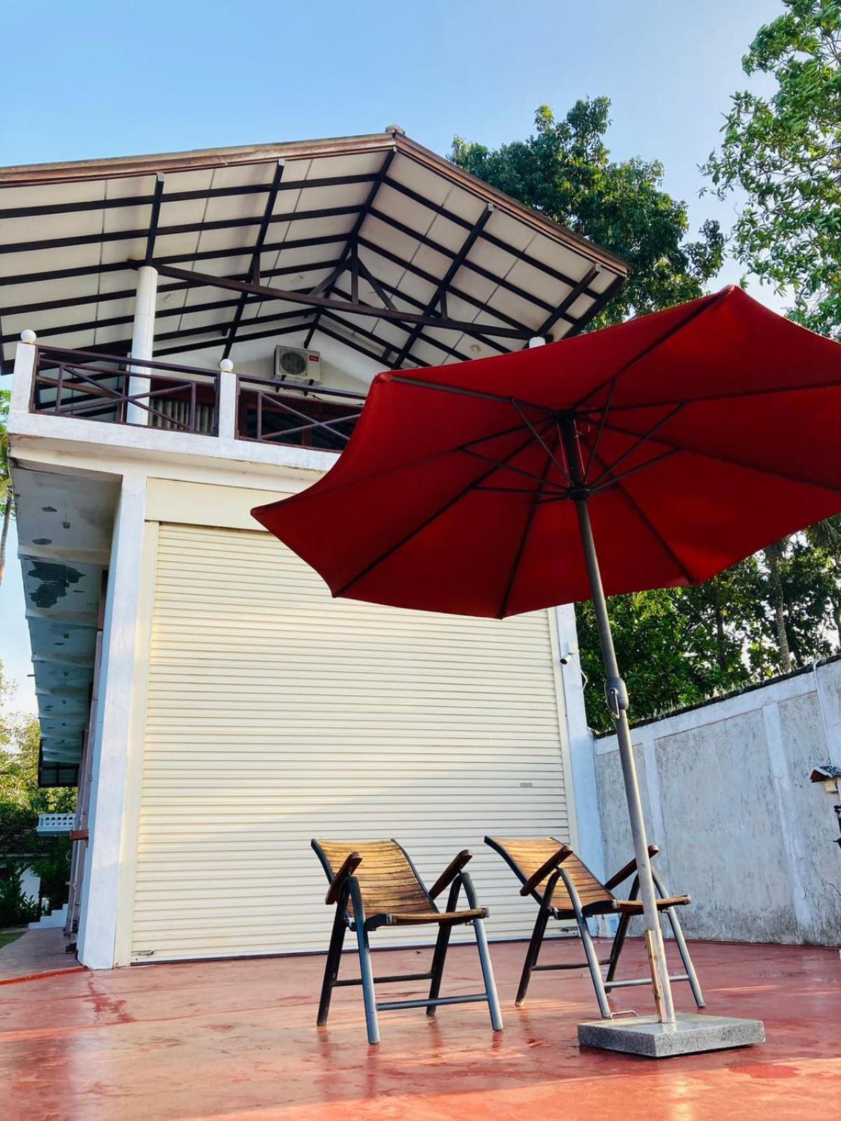 Skywalker Guest House Weligama Esterno foto