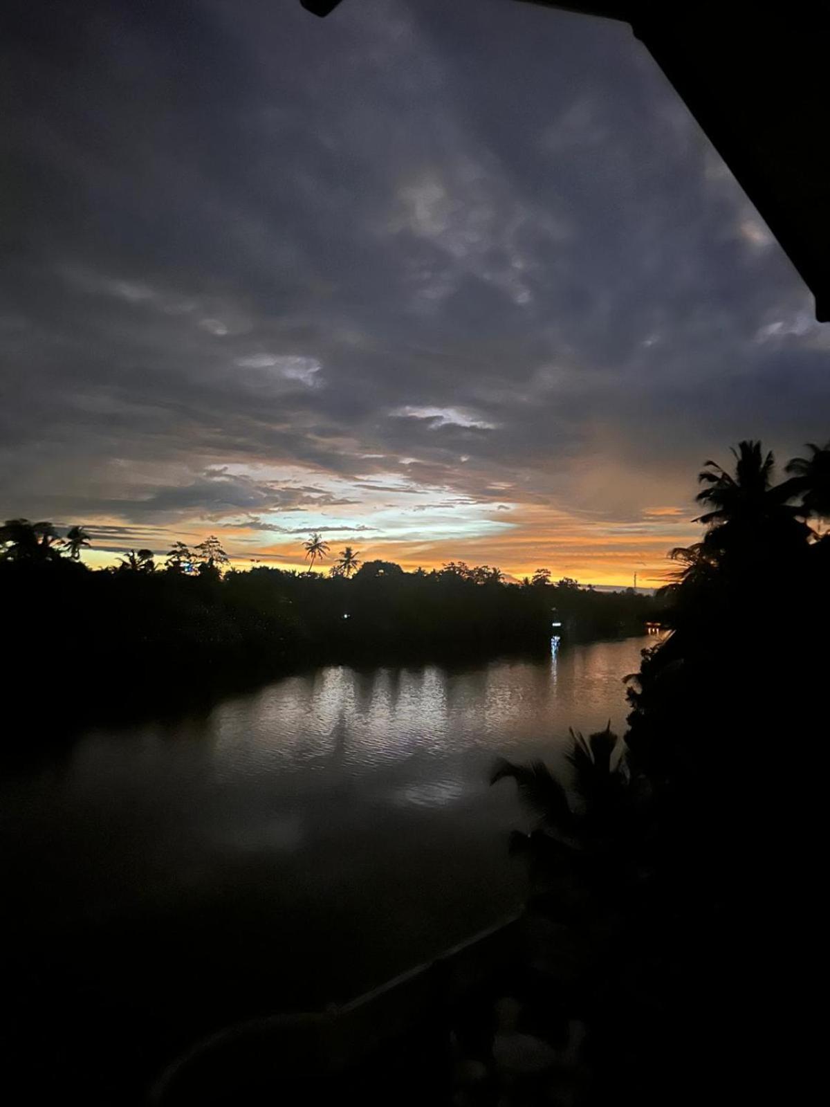 Skywalker Guest House Weligama Esterno foto