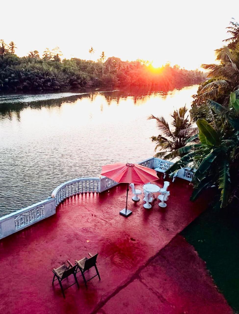 Skywalker Guest House Weligama Esterno foto